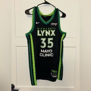 Lynx jersey